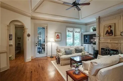 $1,250,000 | 2021 B Overhill Drive, Nashville, TN 37215