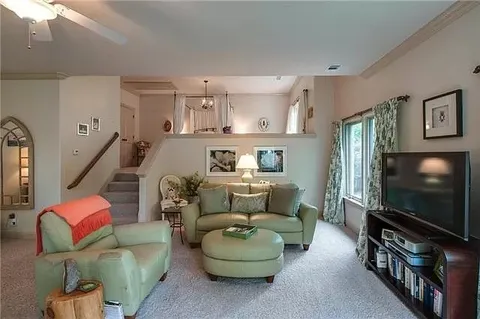 $1,250,000 | 2021 B Overhill Drive, Nashville, TN 37215