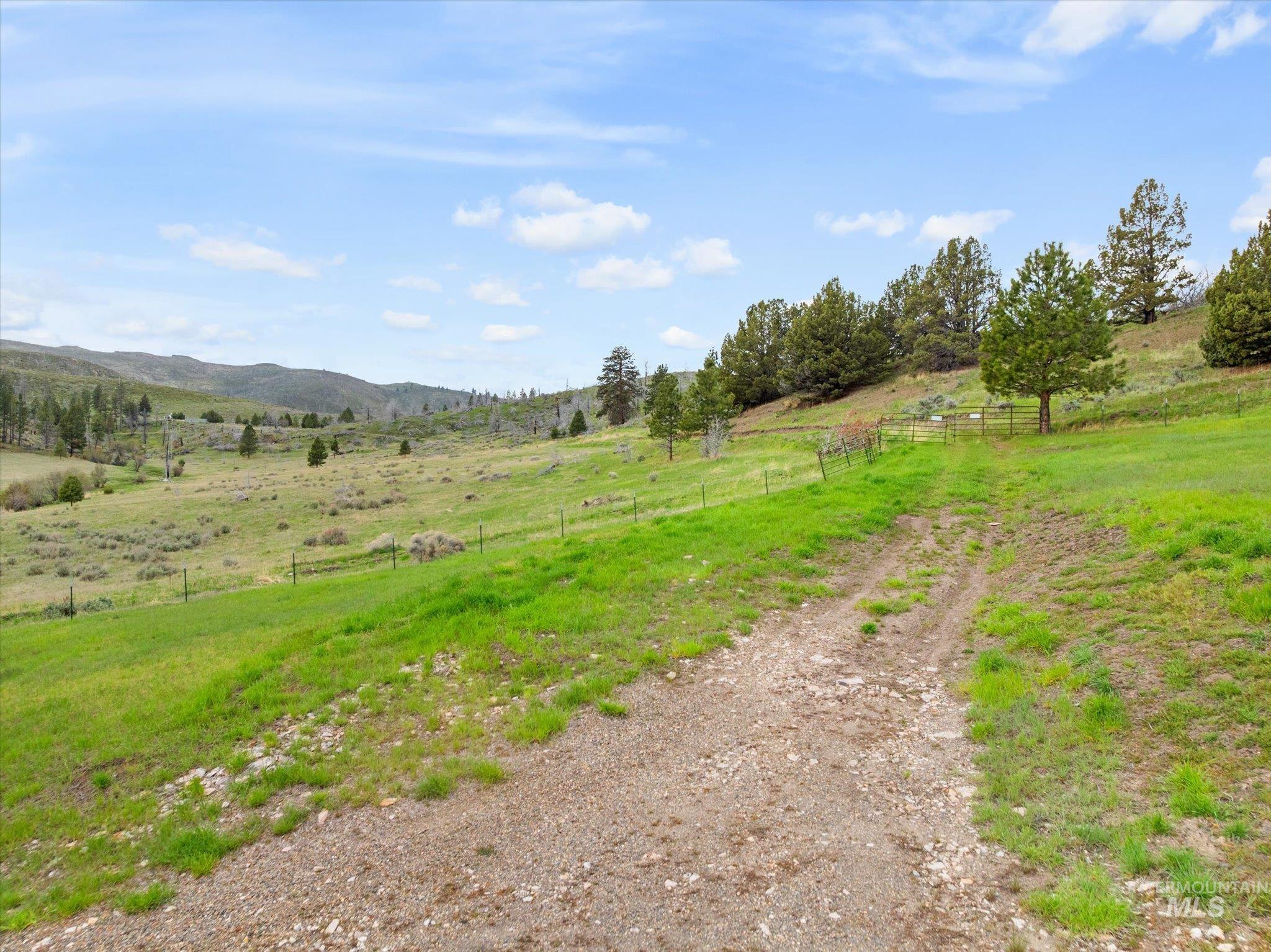 36020 Alder Cr Road Baker City, OR 97814 - Photo 11 of 49