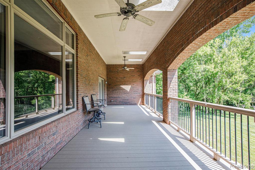 8670 Country Manor Drive Romeo, MI 48065 - Photo 41 of 50