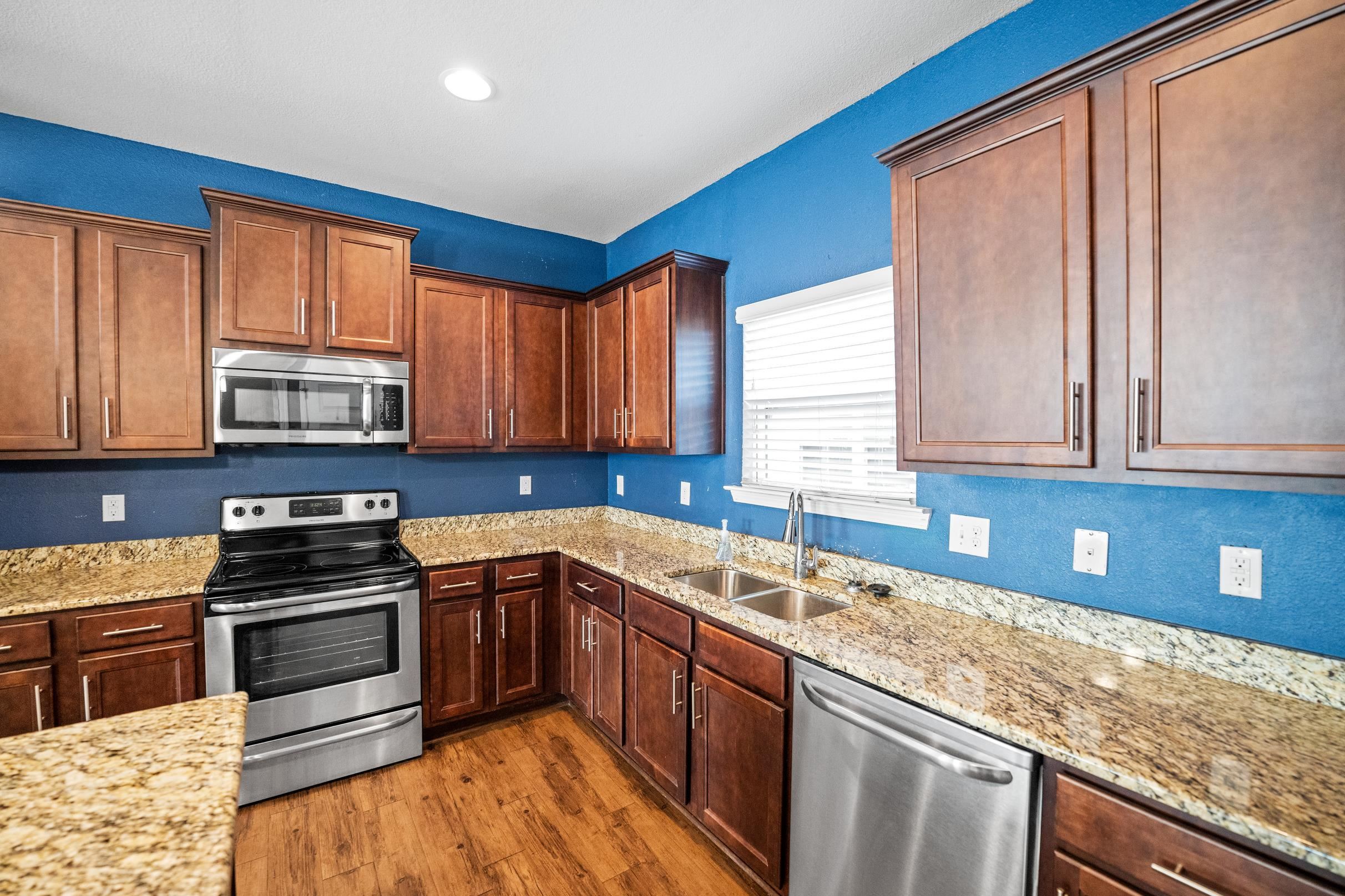 1236 Lavender Lane Foley, AL 36535 - Photo 14 of 36 Kitchen