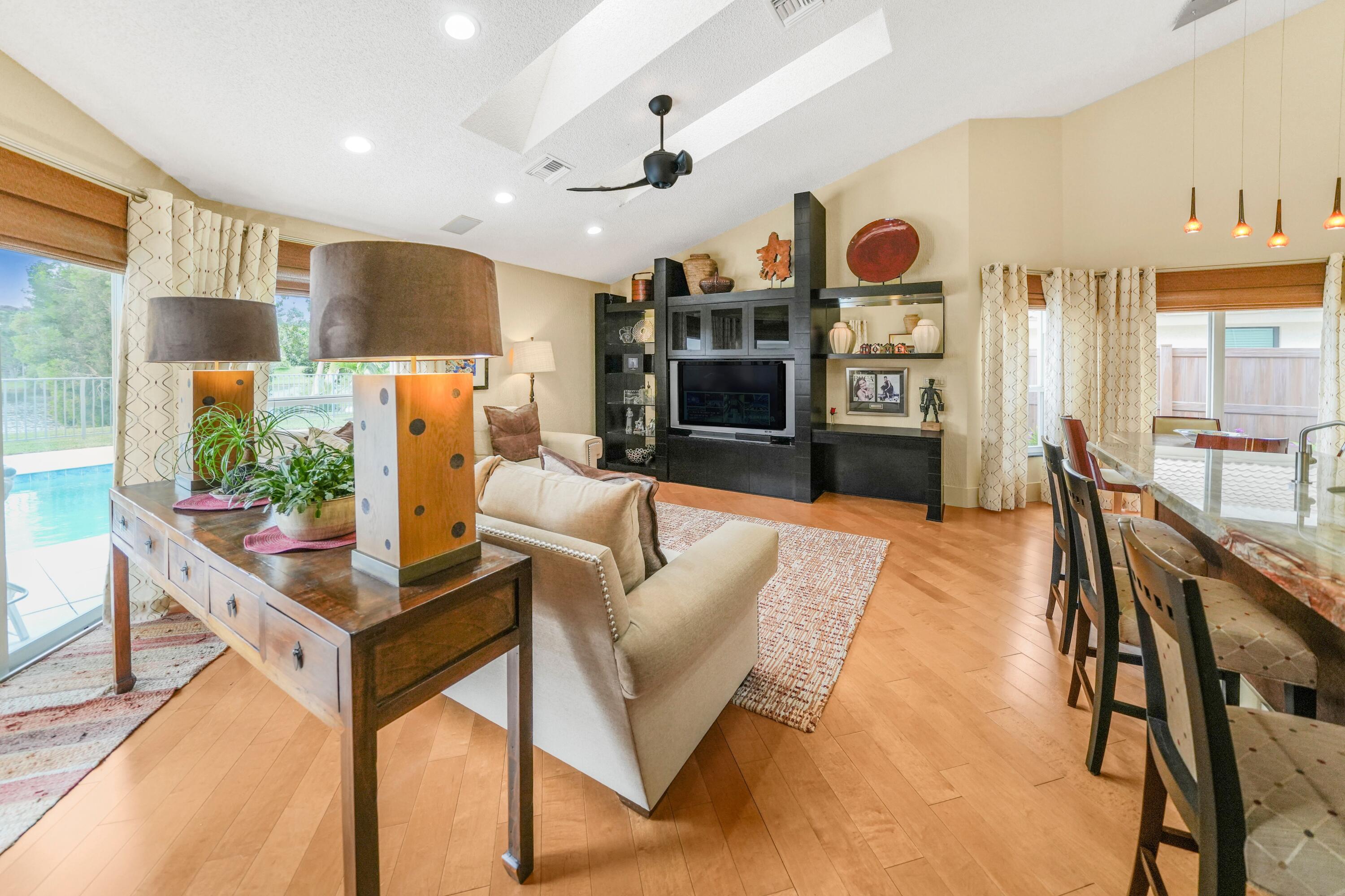 2658 Northwest 48th Street Boca Raton, FL 33434 - Photo 13 of 48 Family Room