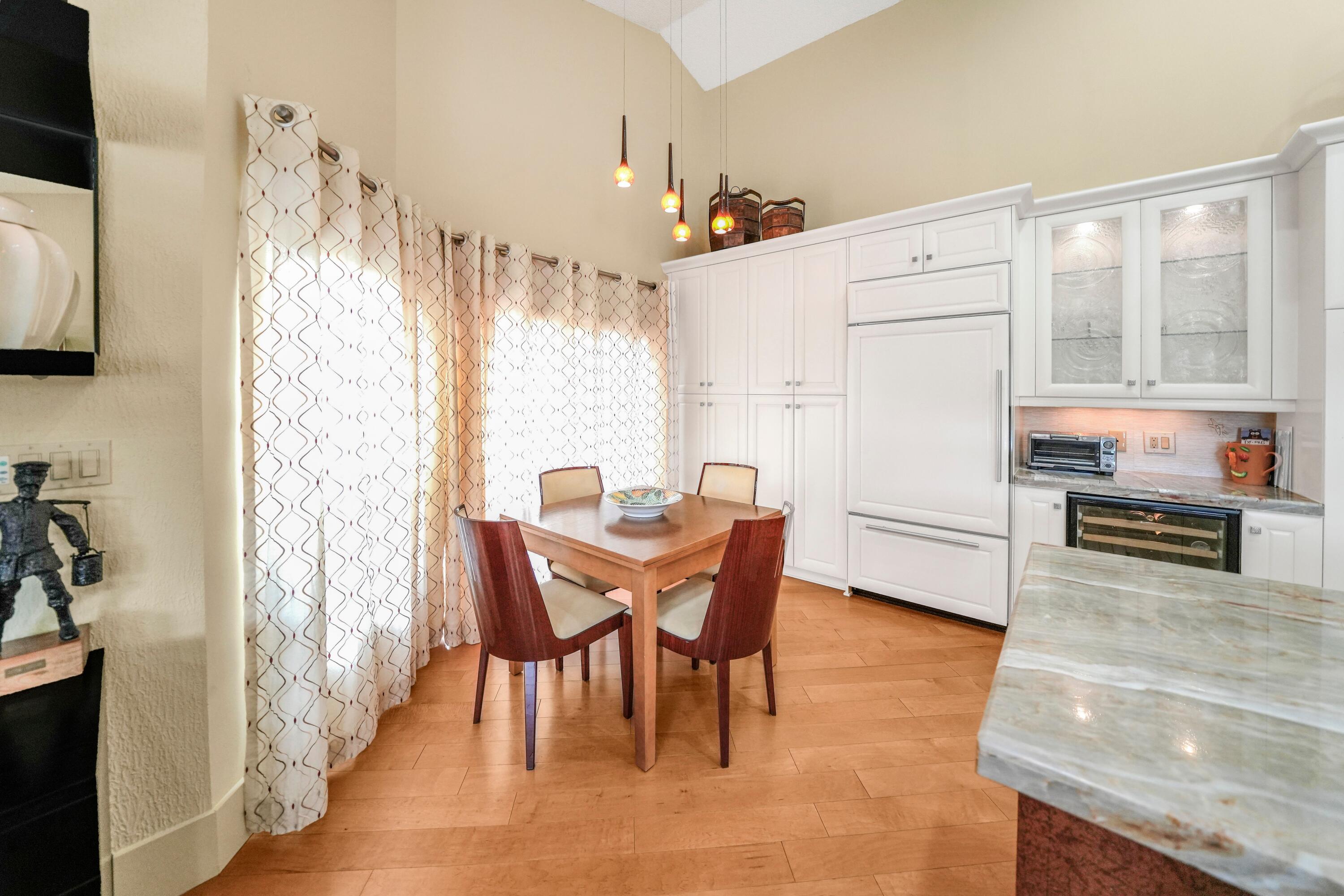 2658 Northwest 48th Street Boca Raton, FL 33434 - Photo 9 of 48 Eat-In Kitchen