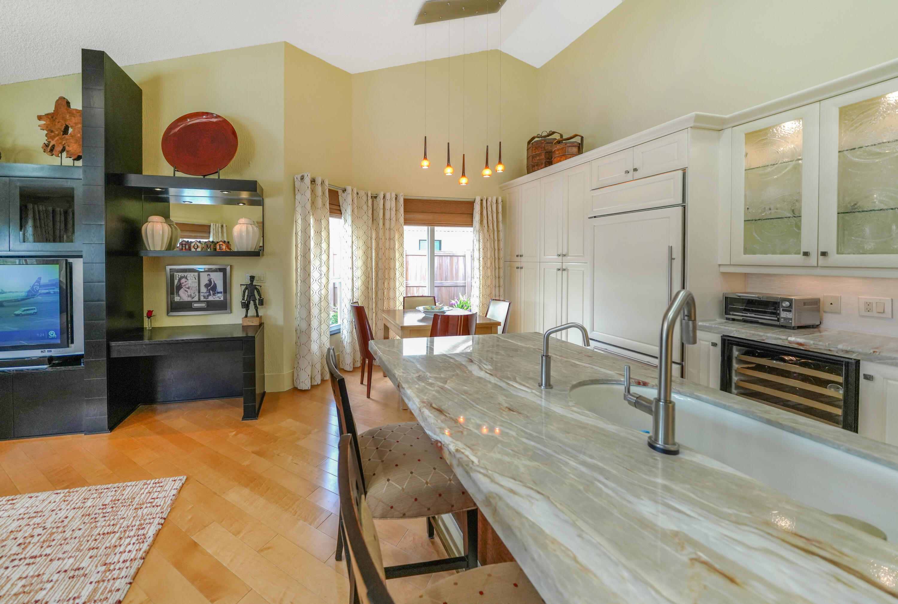 2658 Northwest 48th Street Boca Raton, FL 33434 - Photo 10 of 48 Kitchen