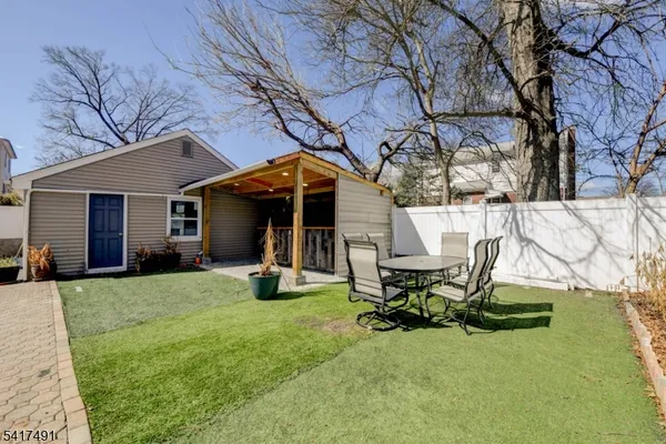 $700,000 | 539 Monmouth Avenue, Linden, NJ 07036