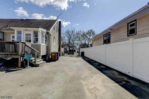 $700,000 | 539 Monmouth Avenue, Linden, NJ 07036