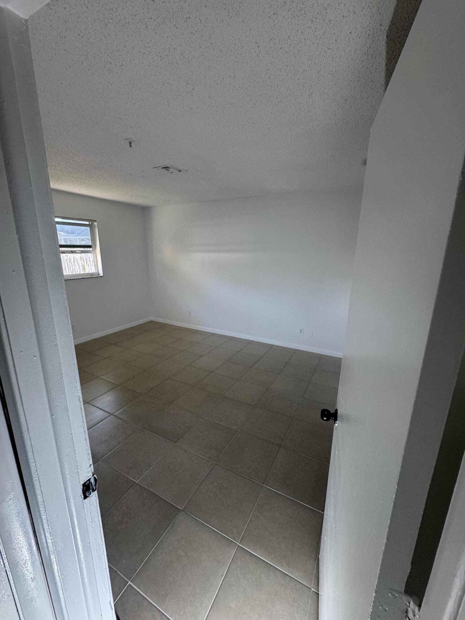 4429 Melvin Road, Unit A Lake Worth Beach, FL 33461 - Photo 20 of 20 IMG_2033