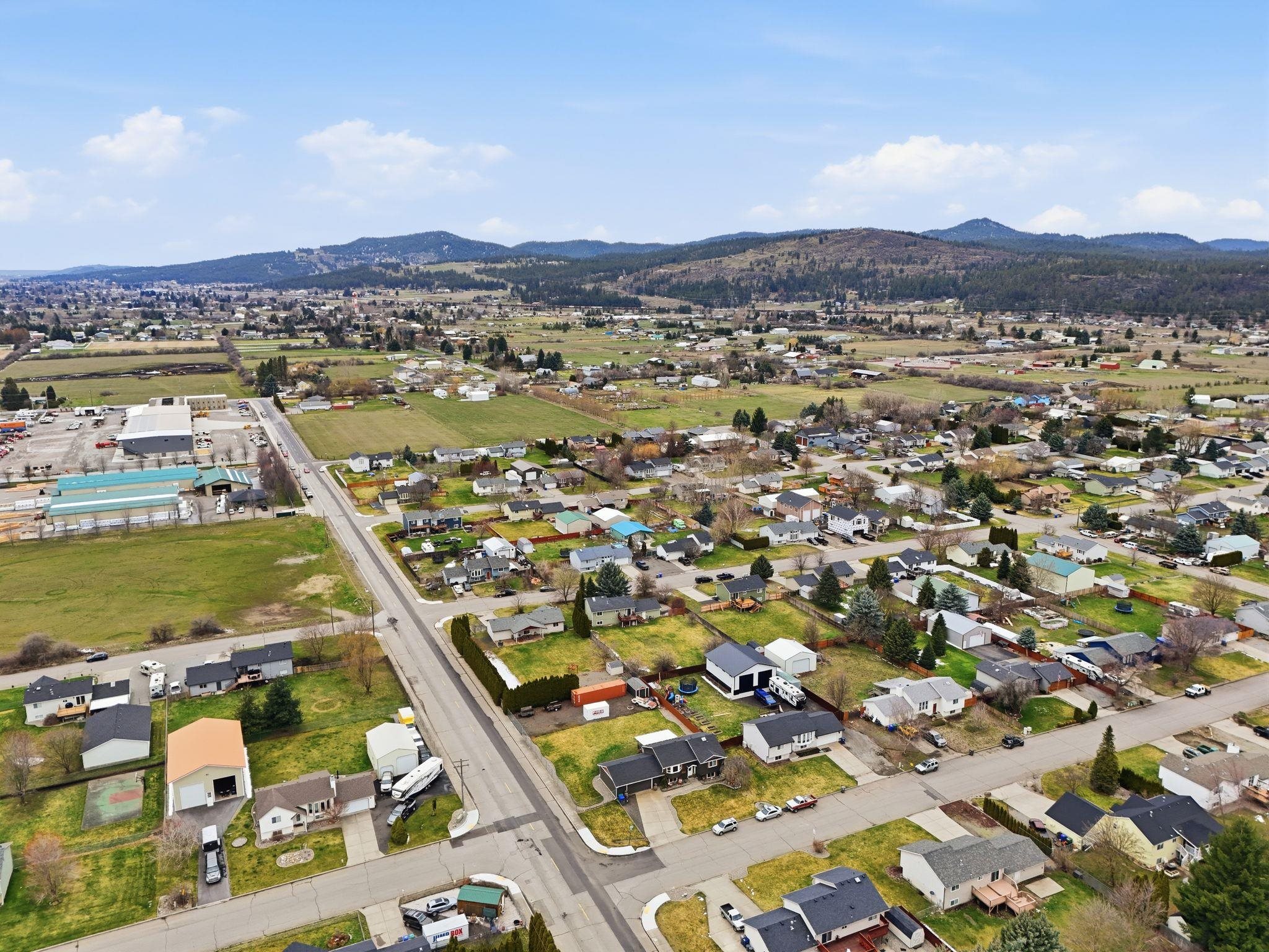 5614 North Canal Road Newman Lake, WA 99025 - Photo 43 of 50