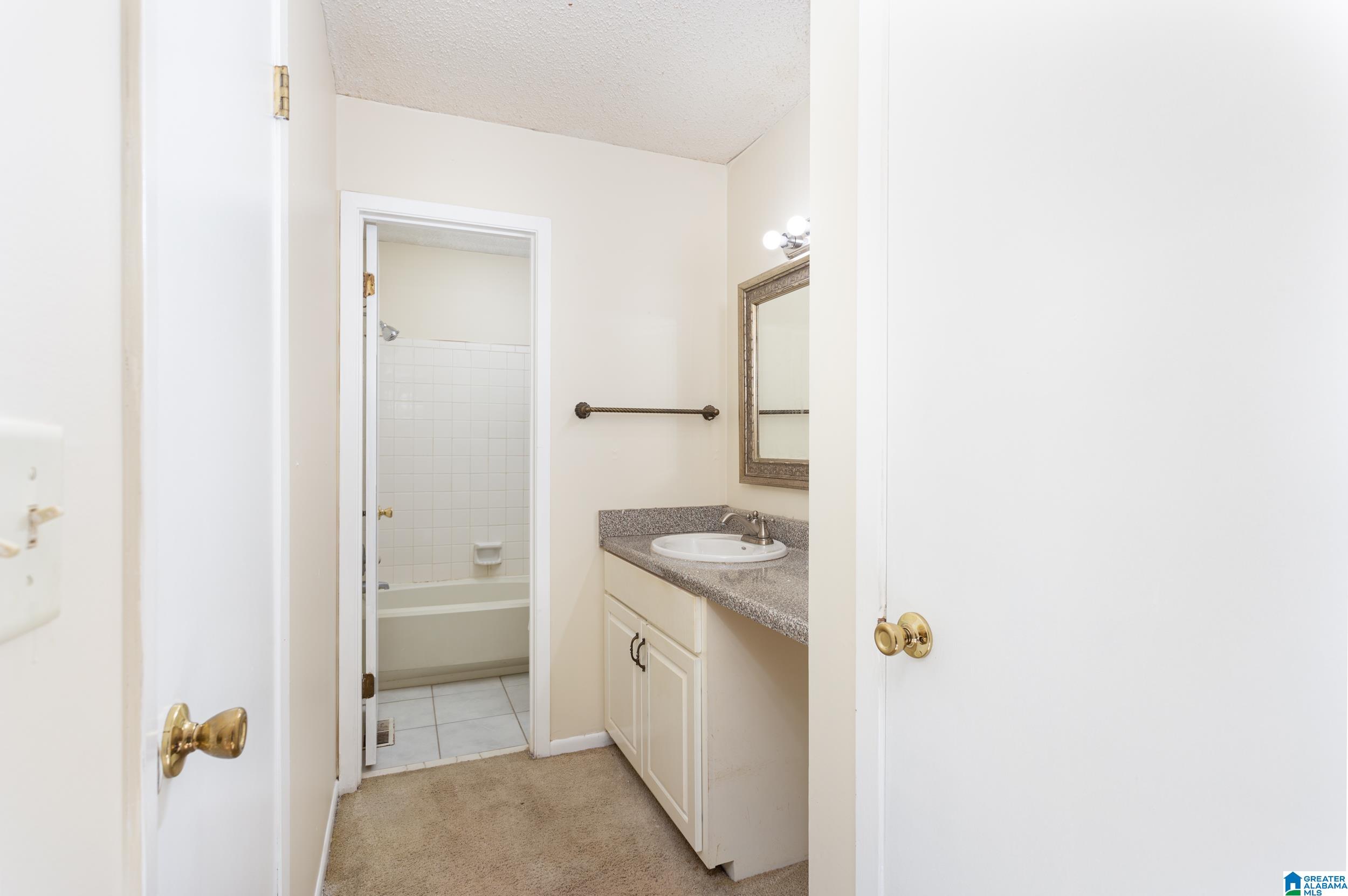 130 Oak Road Anniston, AL 36206 - Photo 23 of 31