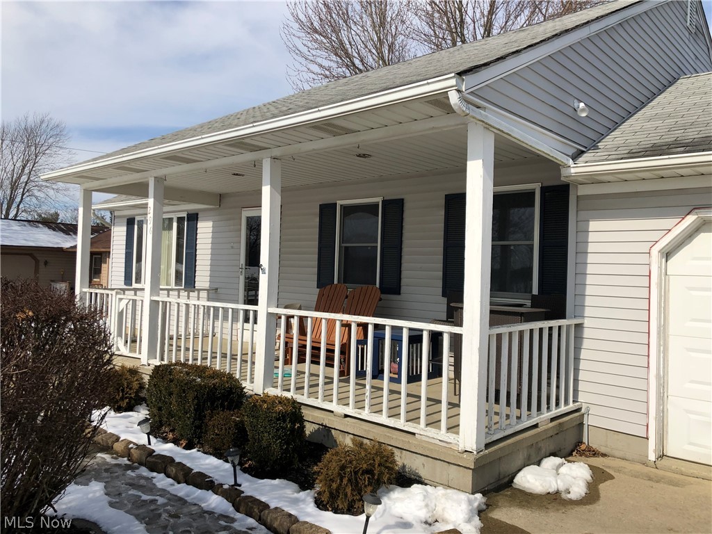 296 Jones Road Wellington, OH 44090 - Photo 2 of 17 Gallery Image 2