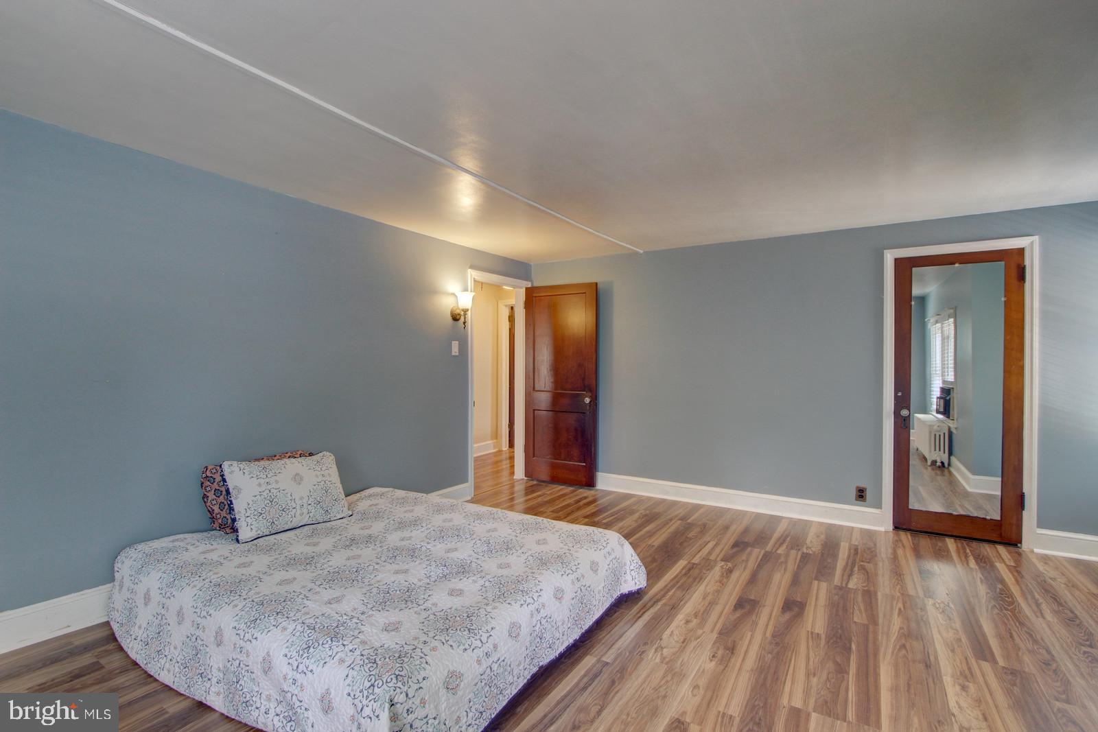 370 Hanover Road York, PA 17408 - Photo 13 of 23