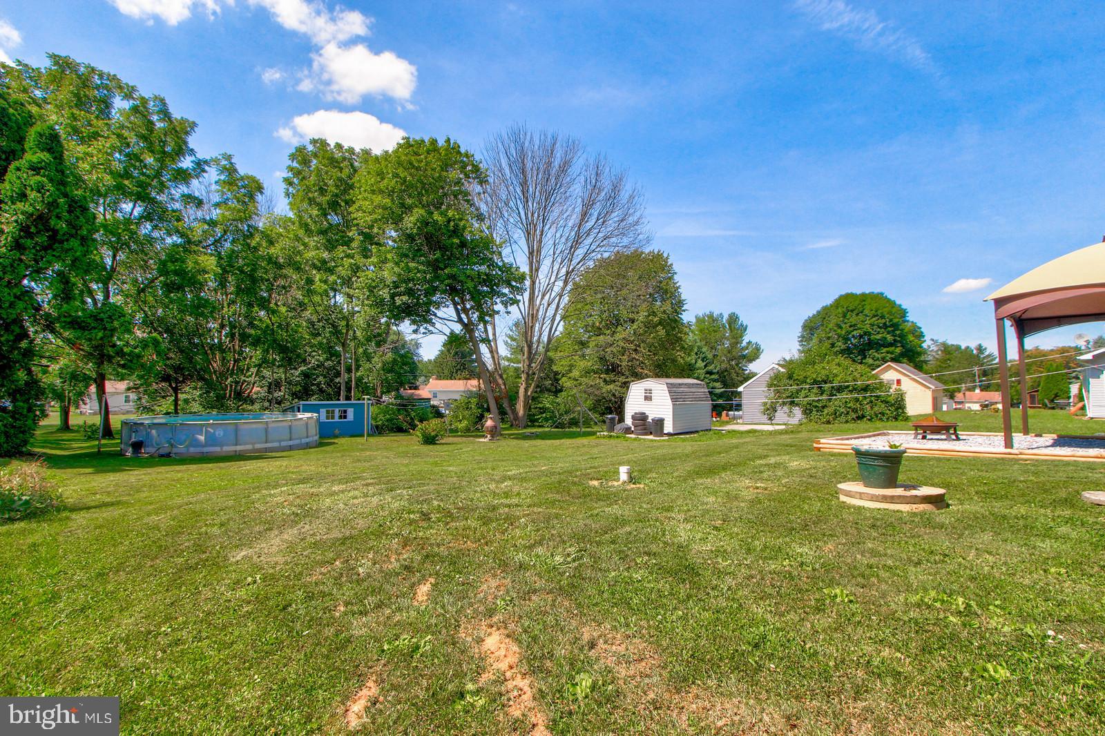 370 Hanover Road York, PA 17408 - Photo 19 of 23 Enjoy the above ground pool!