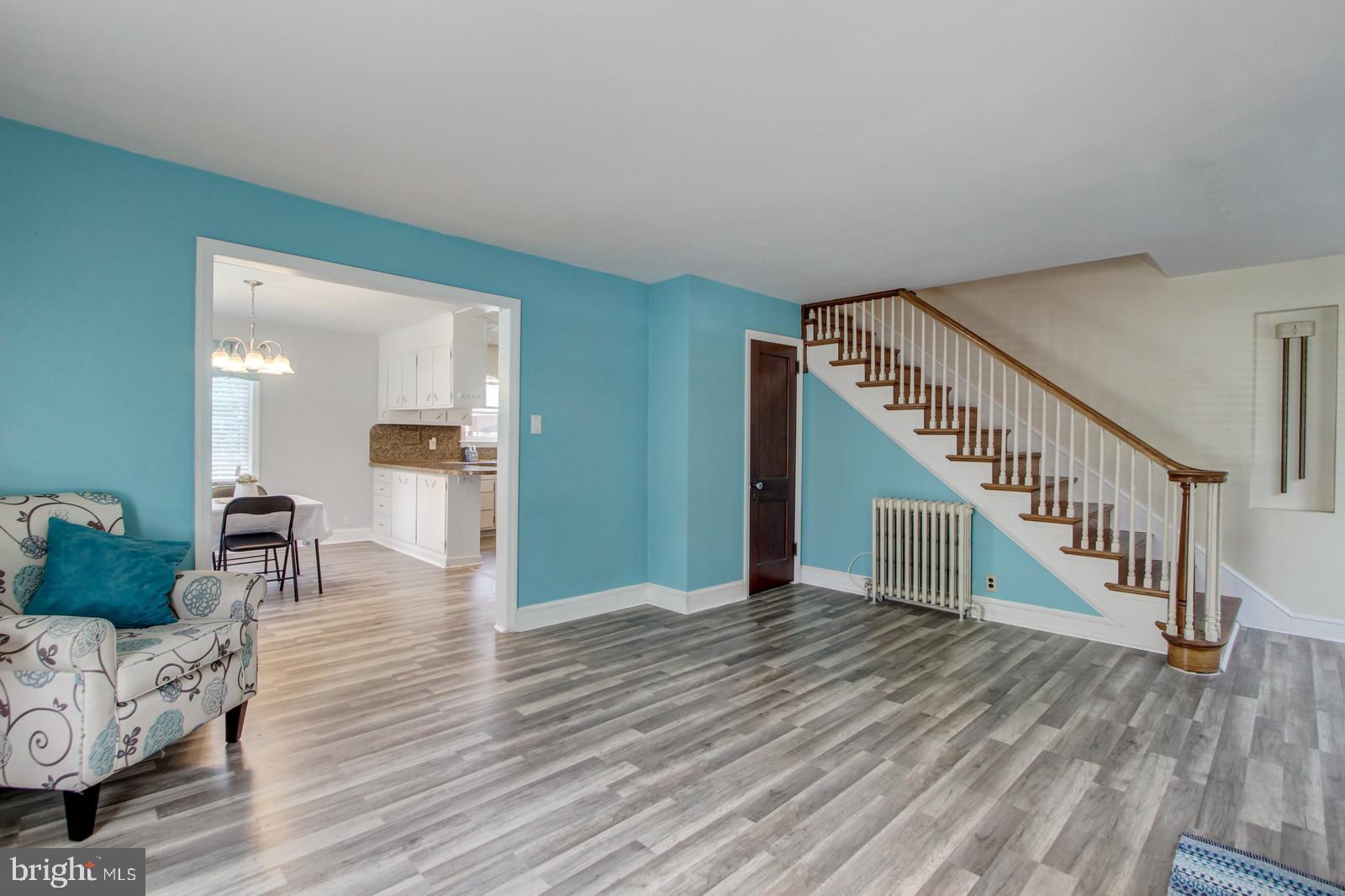 370 Hanover Road York, PA 17408 - Photo 3 of 23