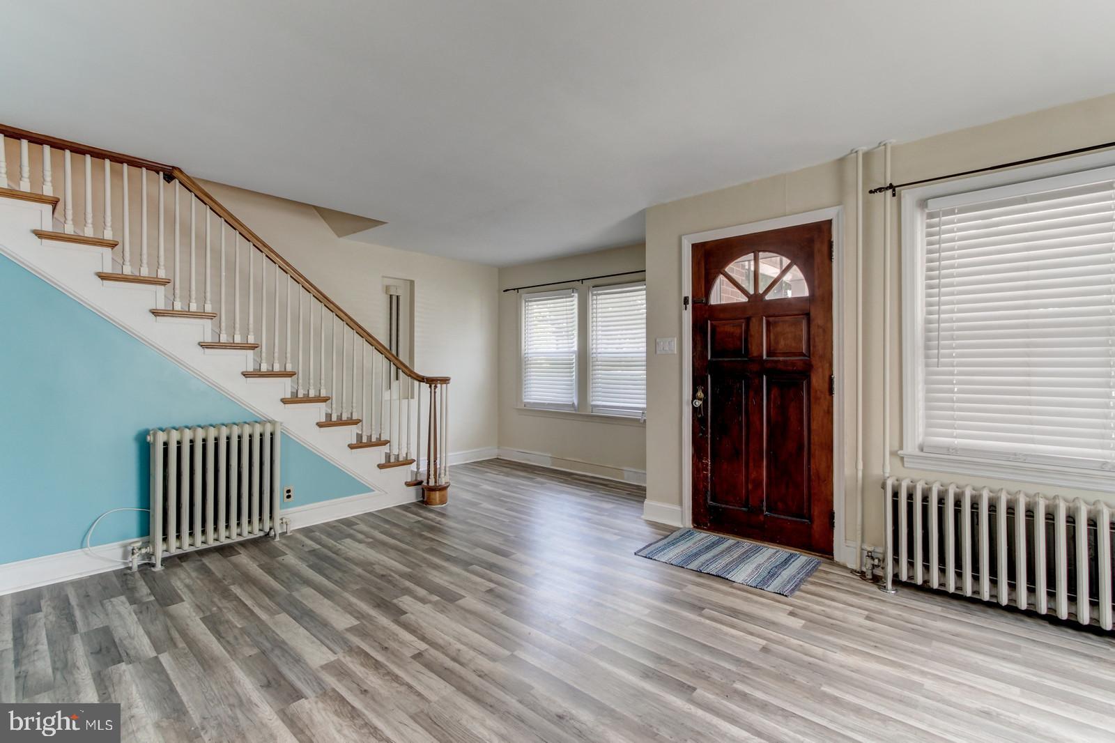 370 Hanover Road York, PA 17408 - Photo 4 of 23