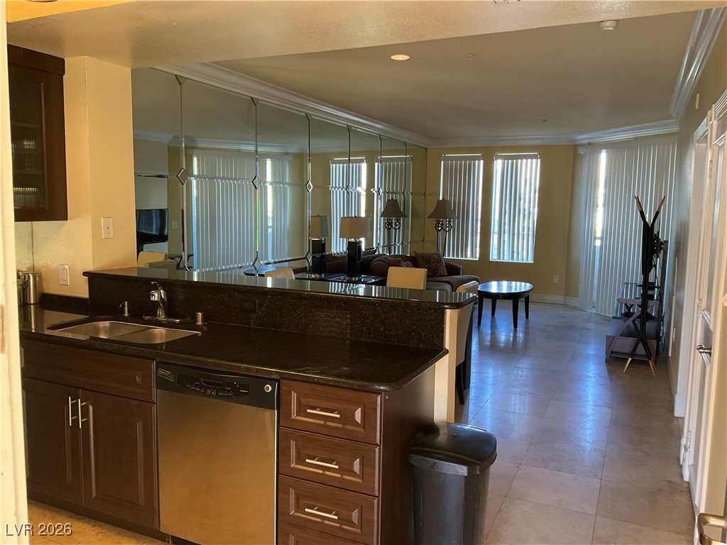 260 East Flamingo Road, Unit 319 Las Vegas, NV 89169 - Photo 11 of 35