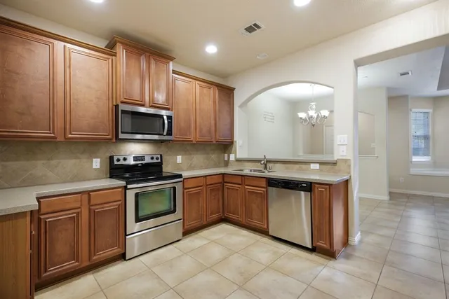 $300,000 | 3117 Carlisle Street, Bedford, TX 76021