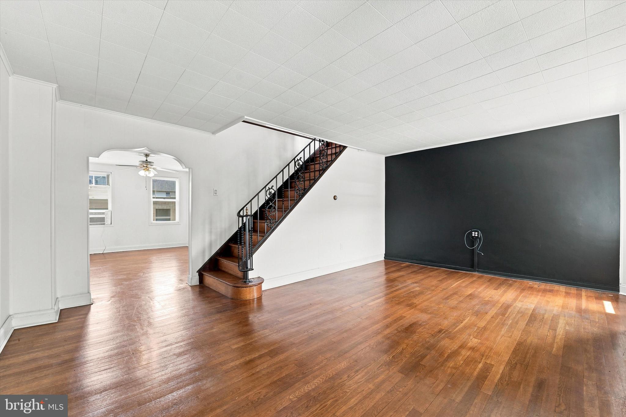232 Rector Street Philadelphia, PA 19128 - Photo 3 of 36 Gallery Image 3