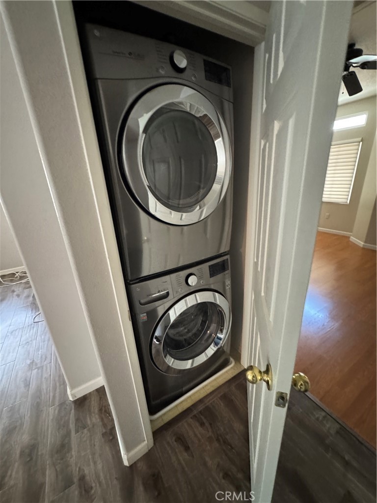 25554 Schubert Circle Stevenson Ranch, CA 91381 - Photo 17 of 18