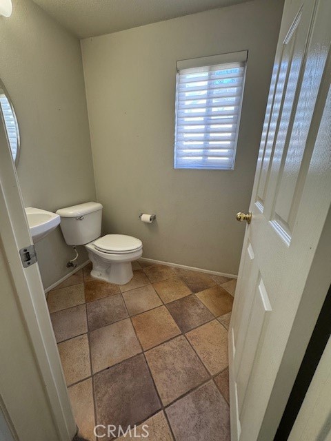 25554 Schubert Circle Stevenson Ranch, CA 91381 - Photo 7 of 18