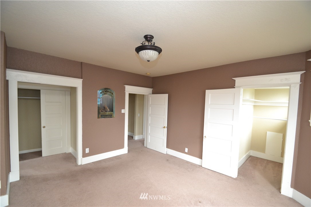 2126 Rucker Avenue Everett, WA 98201 - Photo 19 of 25