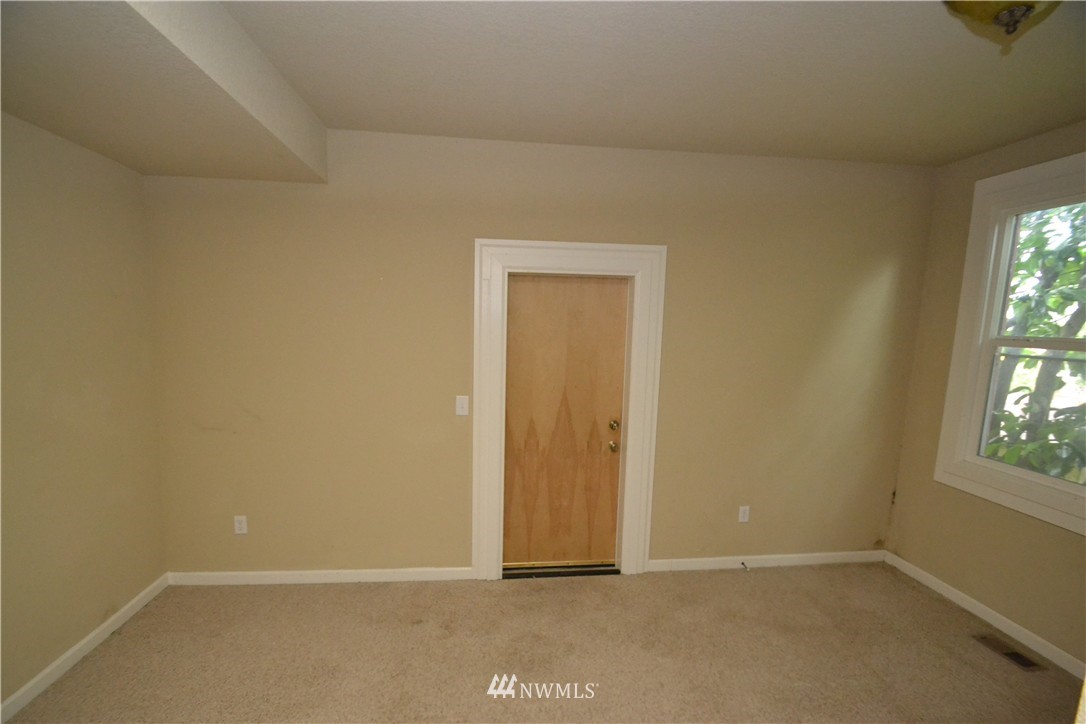 2126 Rucker Avenue Everett, WA 98201 - Photo 22 of 25