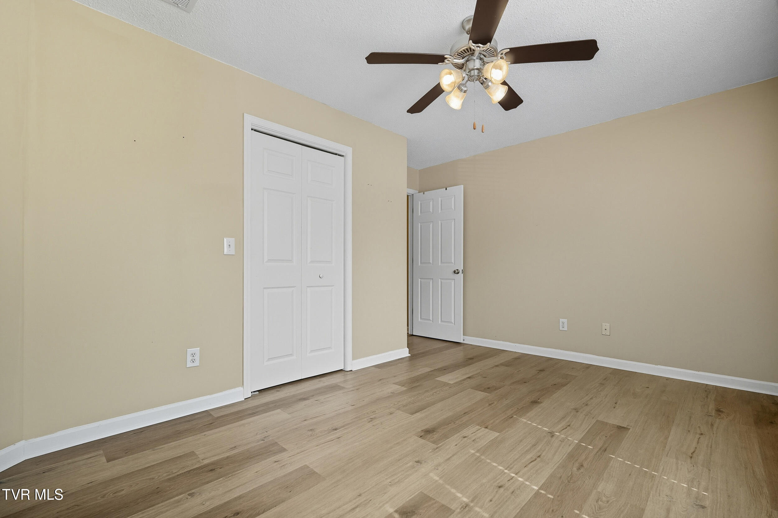 12 Province Drive, Unit 12 Gray, TN 37615 - Photo 13 of 34 13_dsc05433