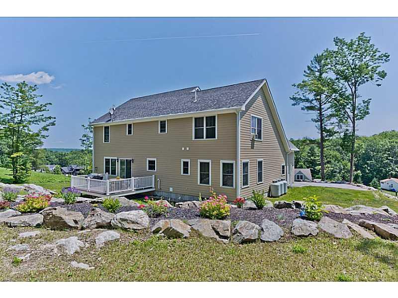 14 Cleaves Farm Road Falmouth, ME 04105 - Photo 34 of 35 Exterior Back.