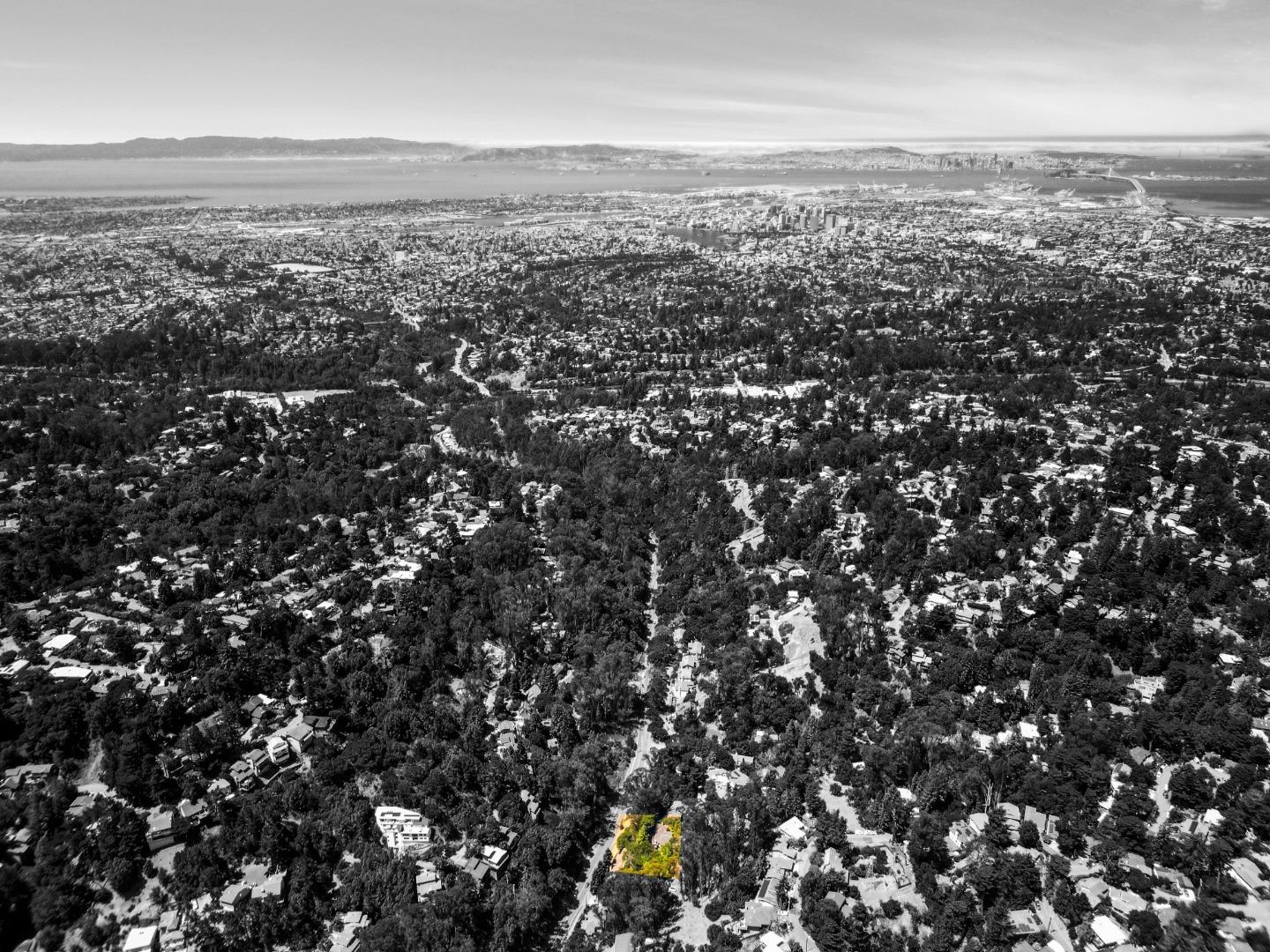 7220 Woodrow Drive Oakland, CA 94611 - Photo 9 of 10 an aerial view of multiple house