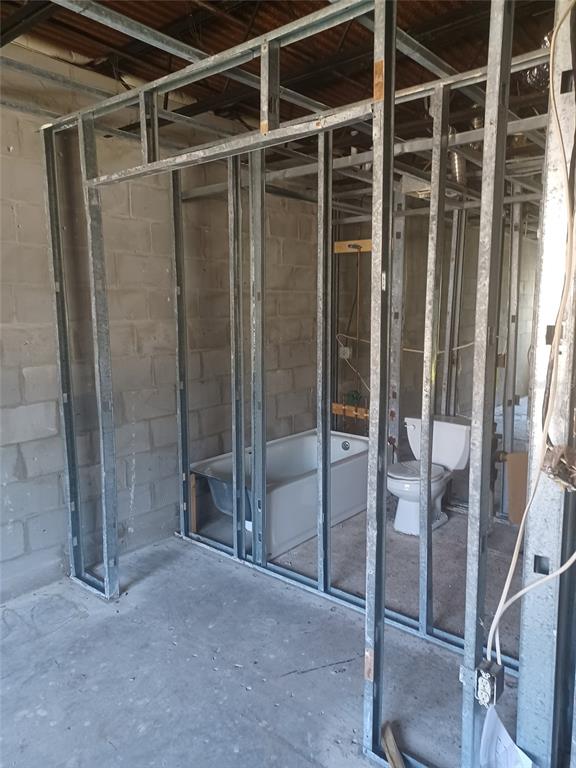 215 South McMullen Booth Road, Unit 181 Clearwater, FL 33759 - Photo 4 of 8 a view of an empty room with a glass door