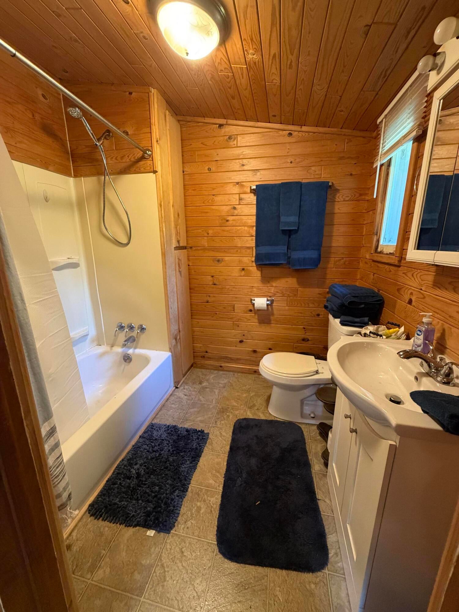 7819 Meridian Line Road Johannesburg, MI 49751 - Photo 6 of 11 Gallery Image 6