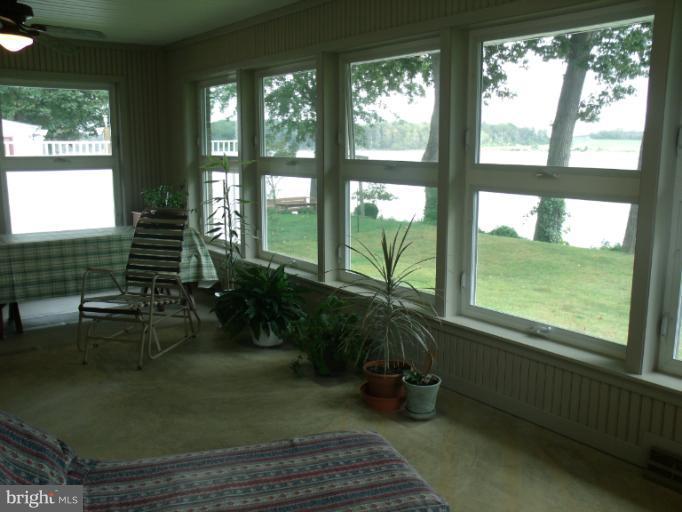 62 Hacks Point Road Earleville, MD 21919 - Photo 2 of 21 Sunroom