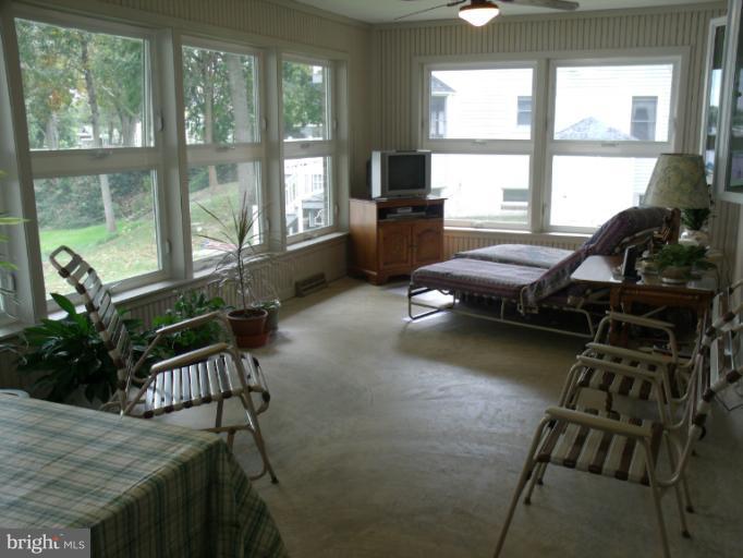 62 Hacks Point Road Earleville, MD 21919 - Photo 5 of 21 Sun Room