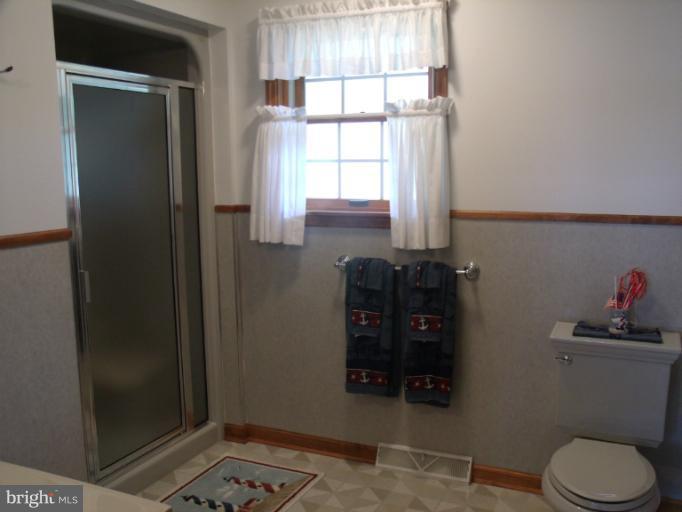 62 Hacks Point Road Earleville, MD 21919 - Photo 10 of 21 Bath