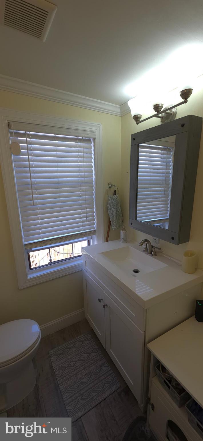 235 South Duncan Street Baltimore, MD 21231 - Photo 11 of 19