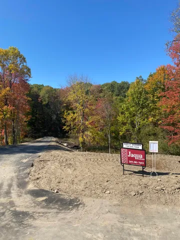 $75,000 | 3127 Elk Antler Avenue, Unit 2, Plainwell, MI 49080