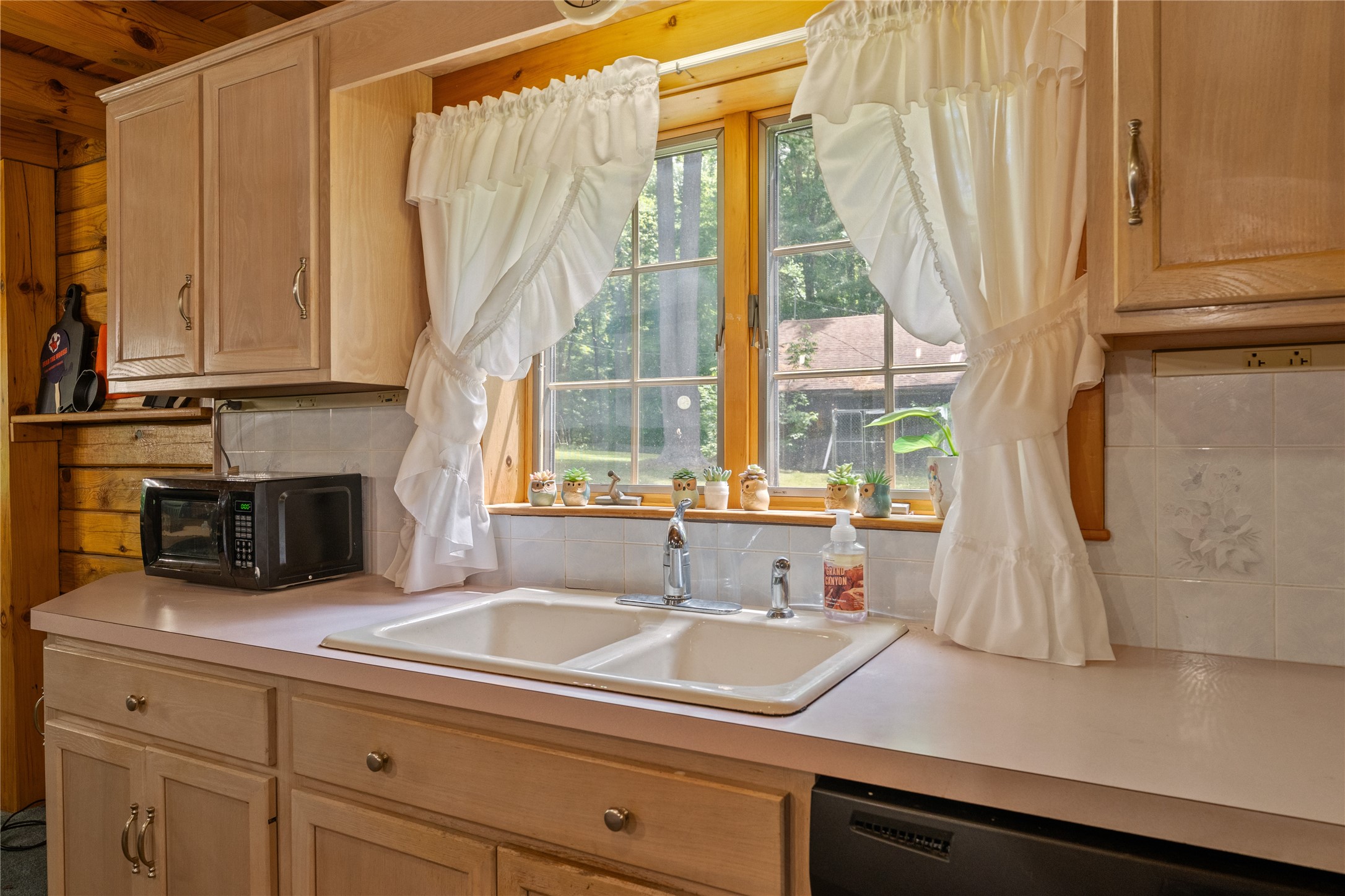 286 King Road Greene, NY 13778 - Photo 13 of 48