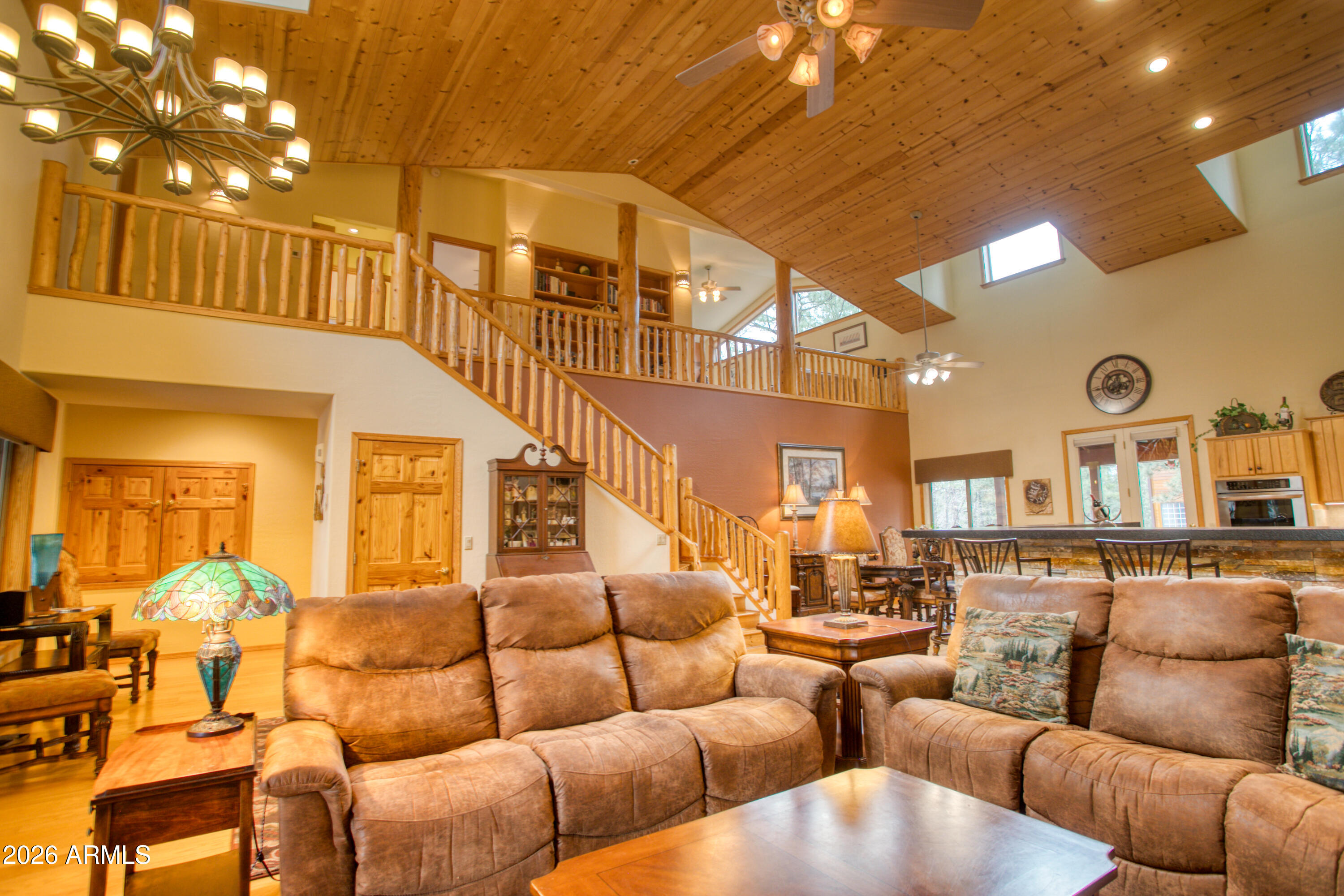 826 Pine Creek Circle Lakeside, AZ 85929 - Photo 11 of 68 Living to Loft