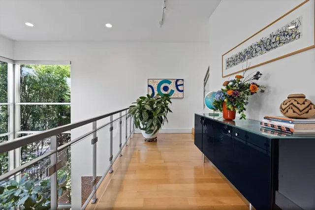 $12,000 | 1823 West Race Avenue, Unit 1823, Chicago, IL 60622