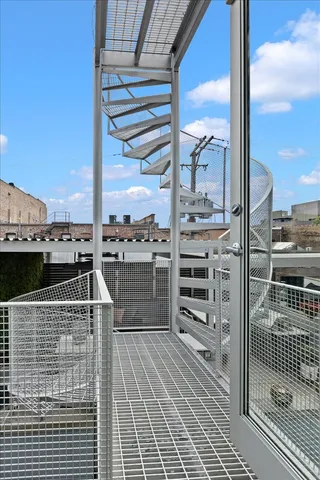 $12,000 | 1823 West Race Avenue, Unit 1823, Chicago, IL 60622