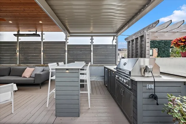 $12,000 | 1823 West Race Avenue, Unit 1823, Chicago, IL 60622