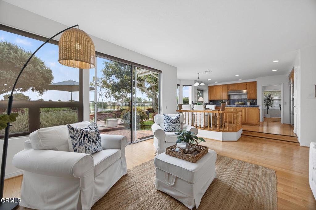 2220 Pebble Beach Trail Oxnard, CA 93036 - Photo 24 of 76