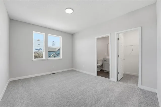 $458,200 | 9031 Southwest 5 Street, Blue Springs, MO 64064