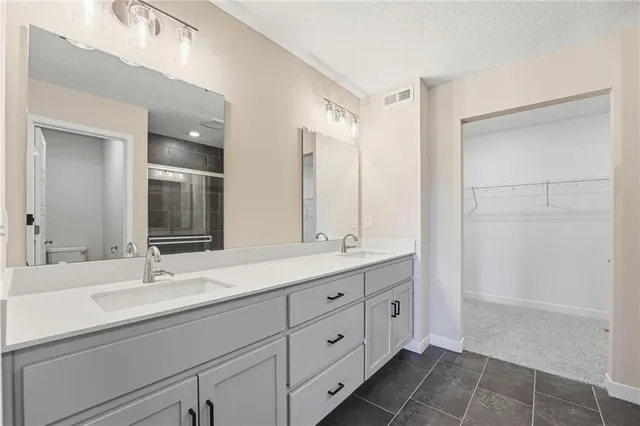 $458,200 | 9031 Southwest 5 Street, Blue Springs, MO 64064