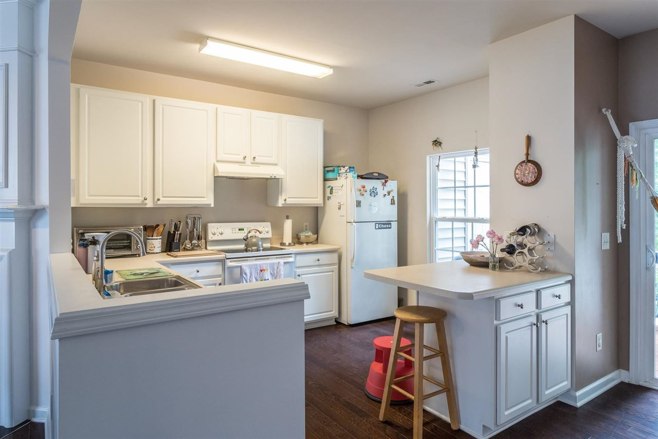 8105 Rhiannon Road Raleigh, NC 27613 - Photo 13 of 26 Photo 13