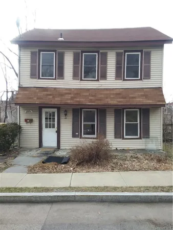 $2,300 | 42 Maple Street, Walden, NY 12586
