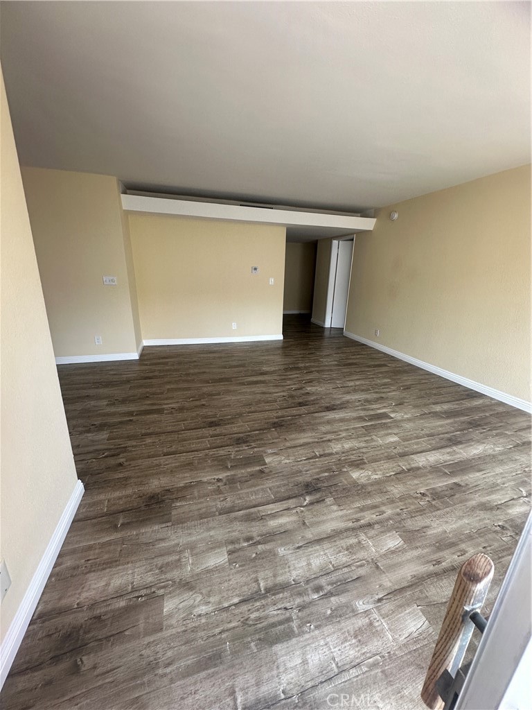 5429 Newcastle Avenue, Unit 206 Encino, CA 91316 - Photo 13 of 18