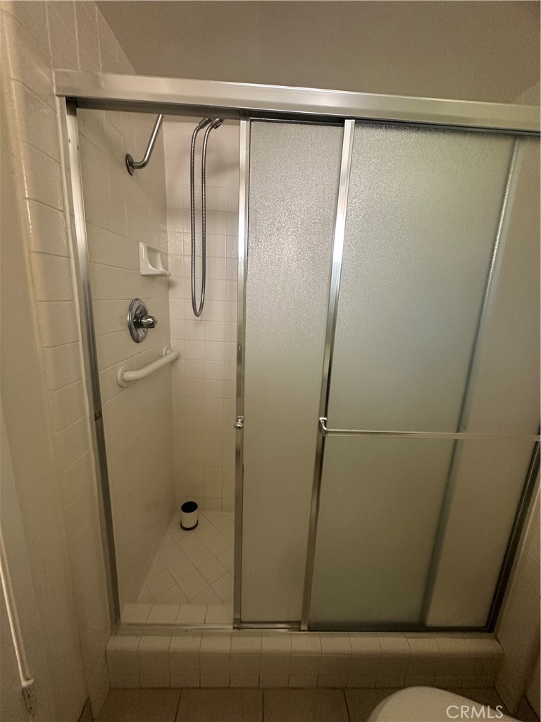 5429 Newcastle Avenue, Unit 206 Encino, CA 91316 - Photo 18 of 18