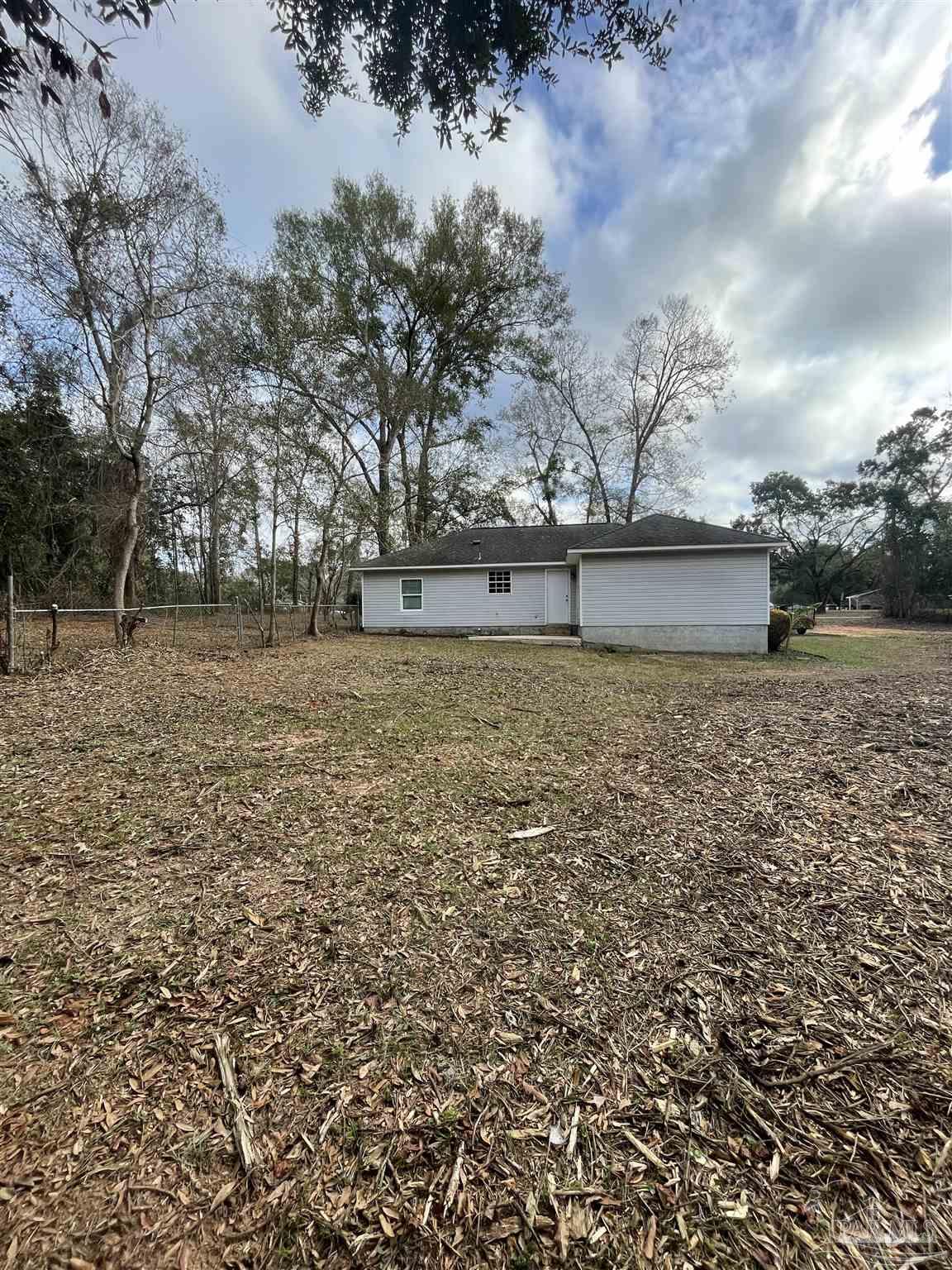 301 Ninety & Nine Ranch Road Cantonment, FL 32533 - Photo 4 of 24 Gallery Image 4
