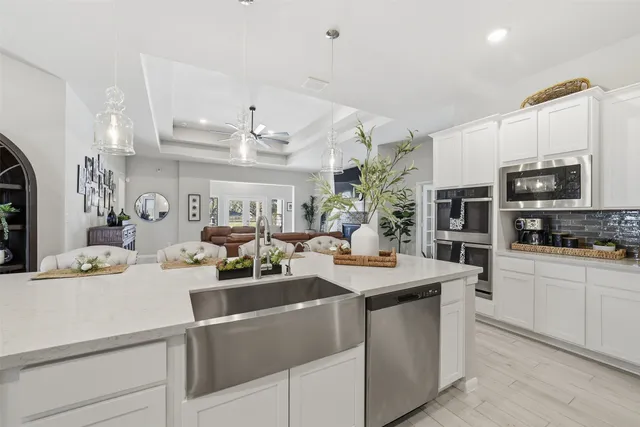 $550,000 | 6618 Nichols Landing, Needville, TX 77461