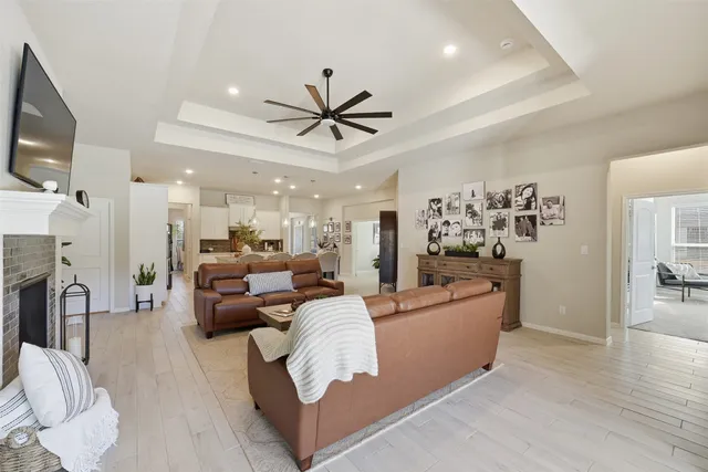 $550,000 | 6618 Nichols Landing, Needville, TX 77461